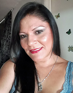 39 Year Old Bogota, Colombia Woman